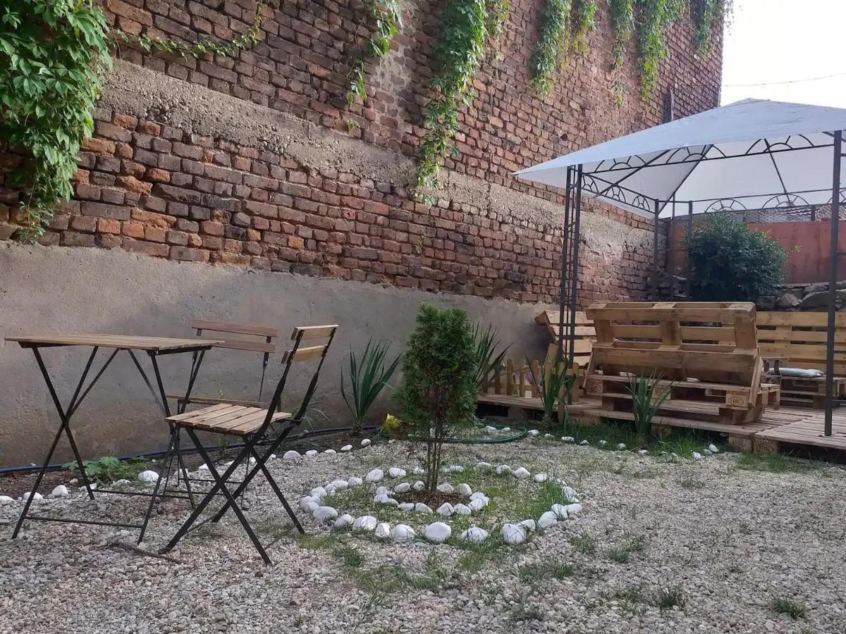 Entire Central House With Guest Rooms & Garden Sófia Exterior foto