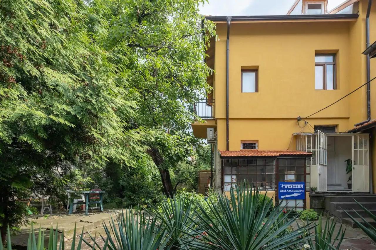 Entire Central House With Guest Rooms & Garden Sófia Exterior foto